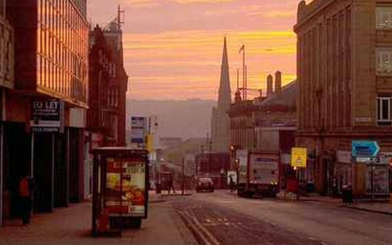 Gangguan Di Pedalaman UK - Fiksyen Shasha