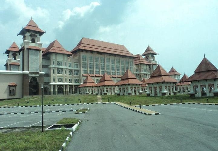 3 usikan di Terengganu - Fiksyen Shasha