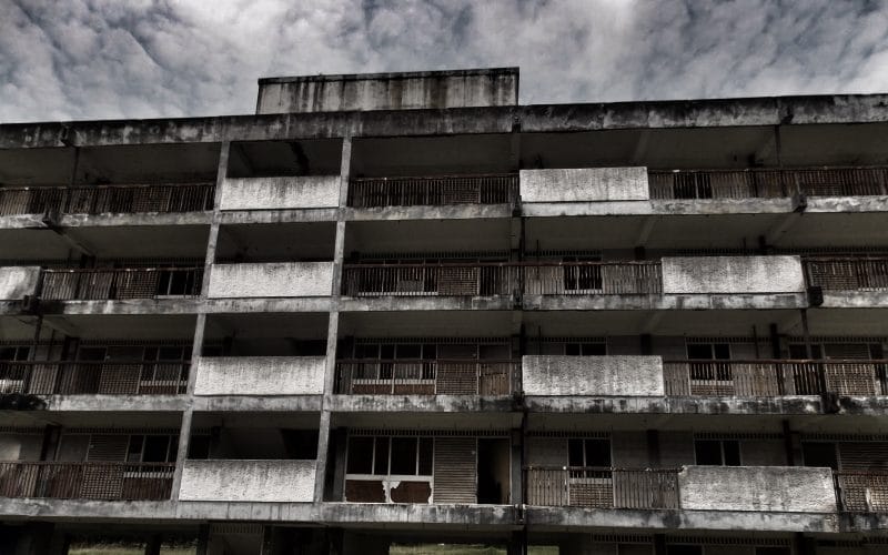 #JB - Black House - Fiksyen Shasha