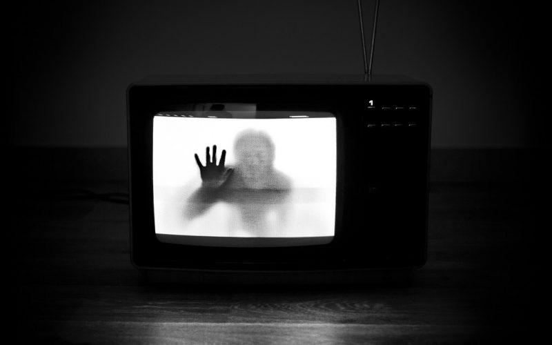 990+ Hantu Yg Keluar Dari Tv HD Terbaru